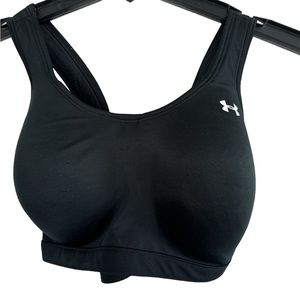 Women’s underarmour sports bra XL